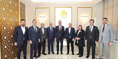 “Sultangazi Belediyesi’nde Bayramlaşma Programı Gerçekleştirildi”