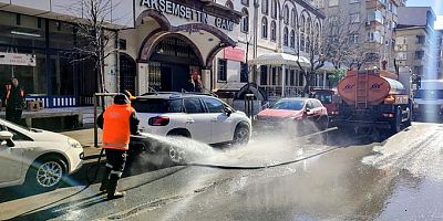 Sultangazi Belediyesi’nden Camilerde Örnek Temizlik Çalışması