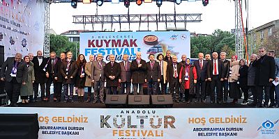 Sultangazi’de  3. Geleneksel Kuymak Festivali renkli görüntülere sahne oldu.