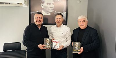 Sultangazi’de Anlamlı Ziyaret: Hakan Atalay’dan ADD’ye Kitap Hediyesi 
