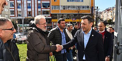 Sultangazi'de CHP İl Başkanı Özgür Çelik'e Yoğun Sevgi Seli