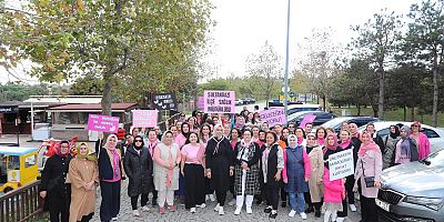 Sultangazi'de Kadınlardan Farkındalık Yürüyüşü