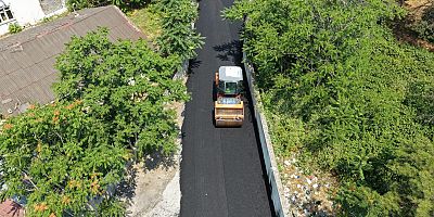 Sultangazi'de Yol Yenileme Çalışmaları Aralıksız Devam Ediyor