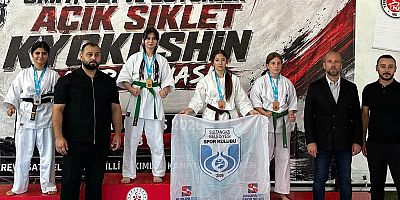 Sultangazili Sporculardan 7 Madalya Birden