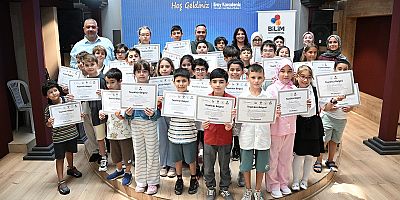 TÜBİTAK YAZ AKADEMİSİ İKİNCİ DÖNEM MEZUNLARINA BELGELERİ TAKDİM EDİLDİ