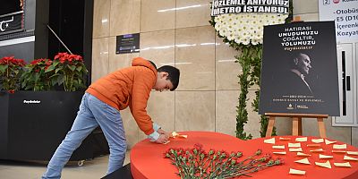 TÜM SAATLER O'NU GÖSTERDİ