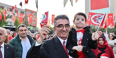 Tüm yurtta olduğu gibi Bayrampaşa’da da 19 Mayıs coşkusu yaşandı…