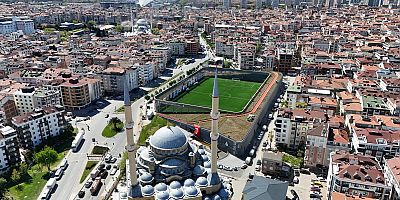  Uğur Dağ’dan Bahçelievler 23 Nisan Stadı Açılışı