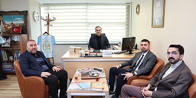 Umre Dönüşü Umut Öztürk’e Anlamlı Ziyaret