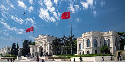 ÜNİVERSİTELİ İÇİN YURT AZ KİRA ÇOK