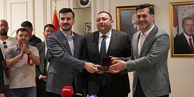 Üsküdar Belediye Başkan Vekili Dündar Ziya Gültekin Belediye Personeliyle Buluştu