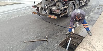 Yağmursuyu Kanalları ve Izgaraları Düzenli Olarak Temizliyoruz