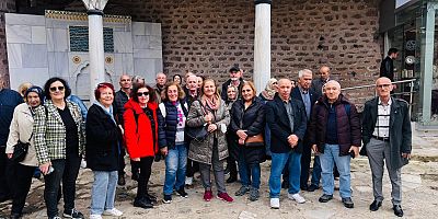 YAŞ ALMIŞ KOMŞULARIMIZI ŞEHRİN TARİHİ İLE BULUŞTURUYORUZ