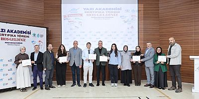 Yazı Akademisi 7. Dönemine Merhaba Dedi