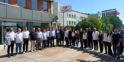 Yeni Parti İstanbul Milletvekili Namık Tan’dan Sultangazi İlçe Başkanlığı’na Ziyaret
