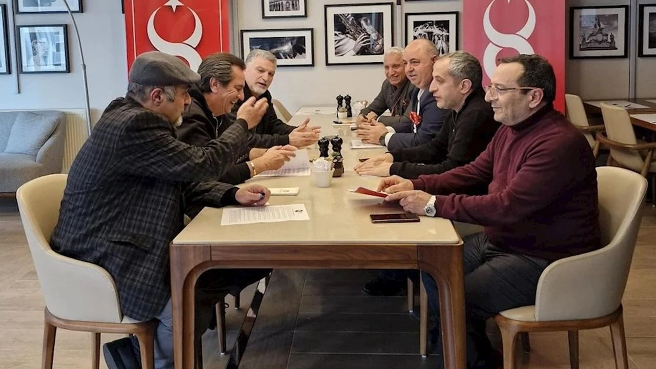 Yüzüncüyıl Gazeteciler Derneği'nden toplantı kararı: 'Medya sektörünün gelişimine katkı sağlamayı hedefliyoruz'