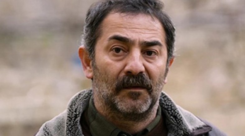 Ünlü oyuncu Ayberk Pekcan hayatını kaybetti