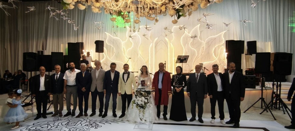Ferhat Doğan ve Neval Akgün Çavuşbaşı Kasrı’nda Dünyaevine Girdi