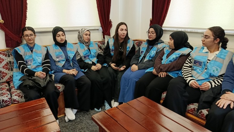 YADES’te İlk Buluşma: Arnavutköy’de Gönüller Büyüklerle Buluştu