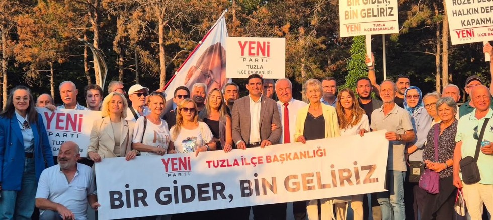 Yeni Parti Tuzla’da İlk Toplantı Gerçekleştirildi: Bülent Akköse’den Tuzlalılara Çağrı